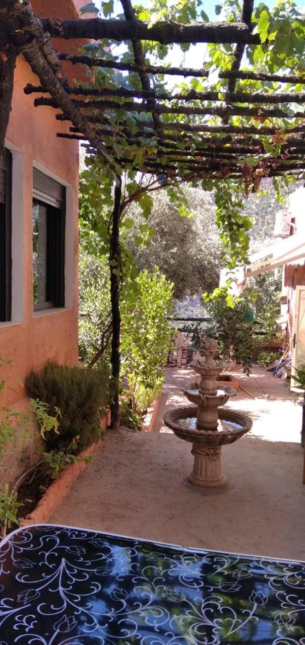 Dar Lamrabet Bed and Breakfast Bine el Ouidane Exteriör bild